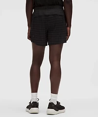 Mile Maker Reflective Linerless Short 6" | Men's Shorts