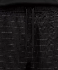 Mile Maker Reflective Linerless Short 6" | Men's Shorts