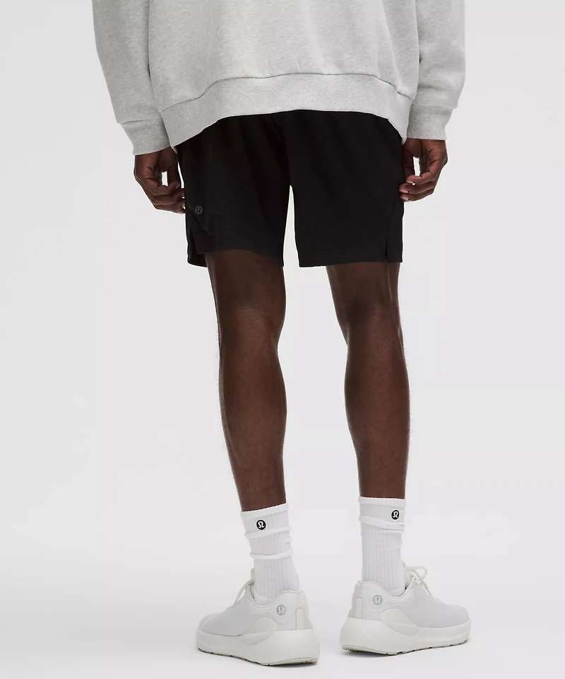 Double-Layered Mesh Linerless Short 7" | Men's Shorts