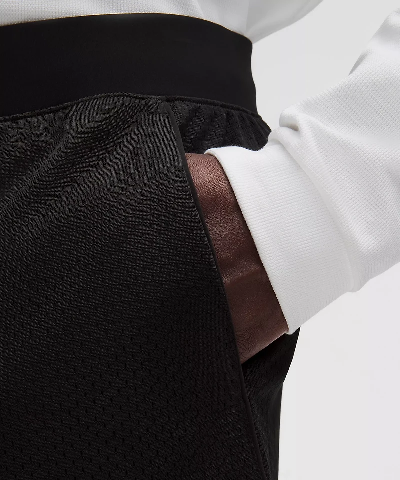 Double-Layered Mesh Linerless Short 7" | Men's Shorts