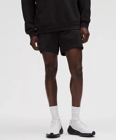 Double-Layered Mesh Linerless Short 5" | Men's Shorts