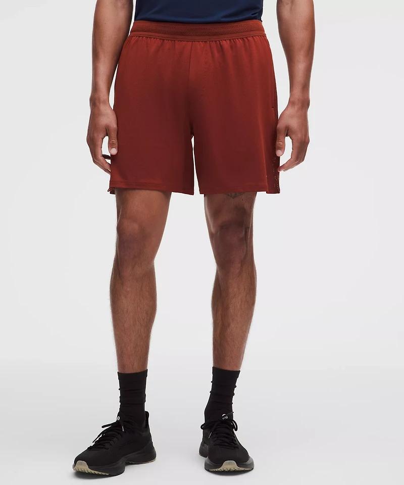 Mesh-Panelled Tennis Short 7"
