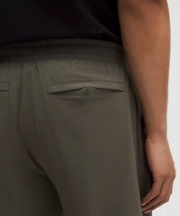 Zero Tucks Relaxed-Fit Short 8"