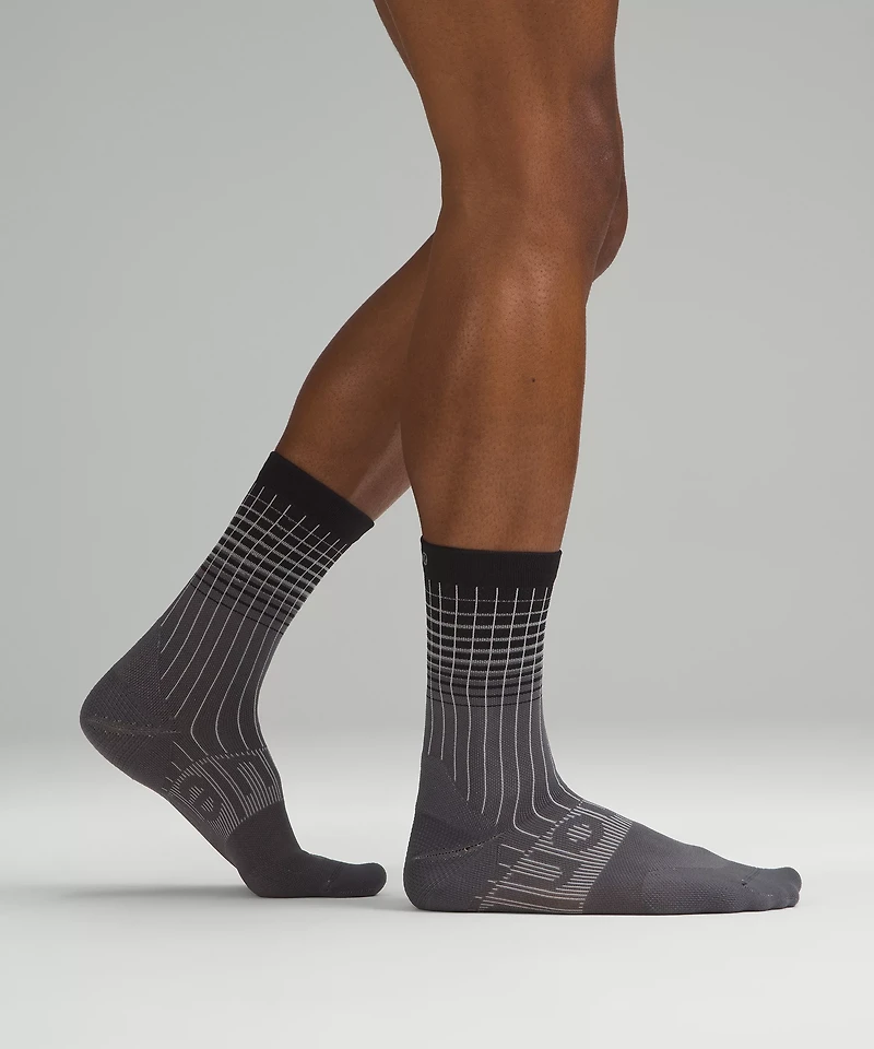 Men's Power Stride Crew Socks *Reflective |