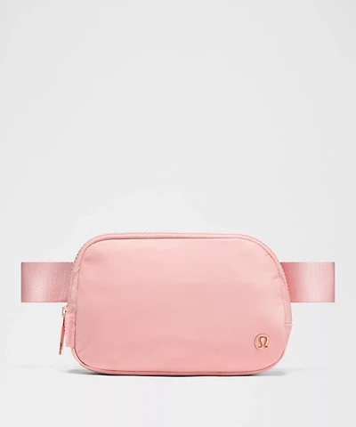 Everywhere Belt Bag 1L