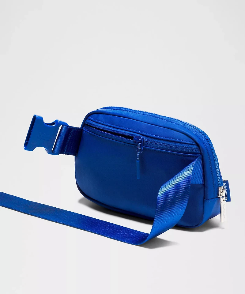 Everywhere Belt Bag 1L