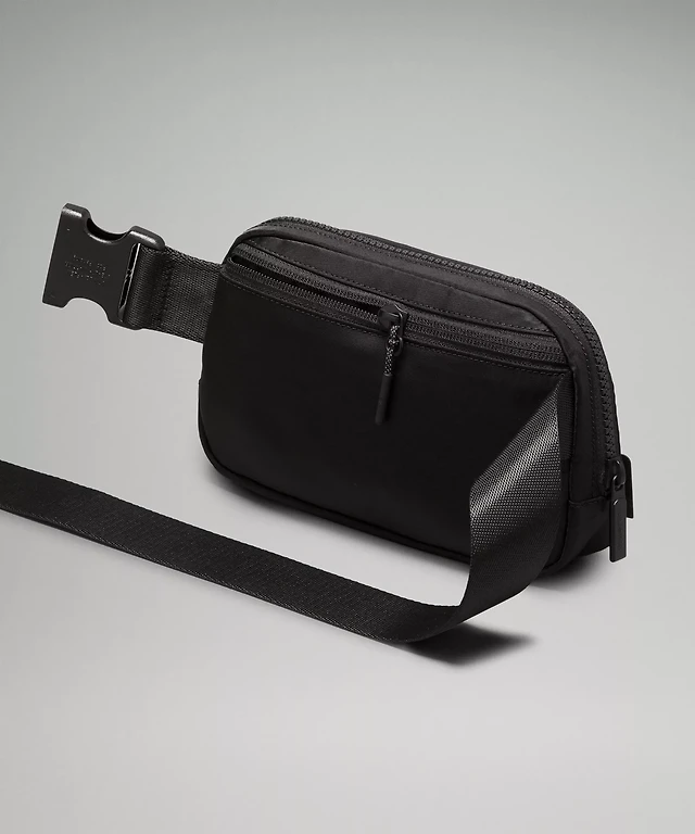 Everywhere Belt Bag 1L