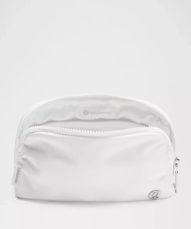 Everywhere Belt Bag 1L