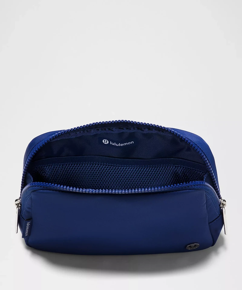 Everywhere Belt Bag Large 2L