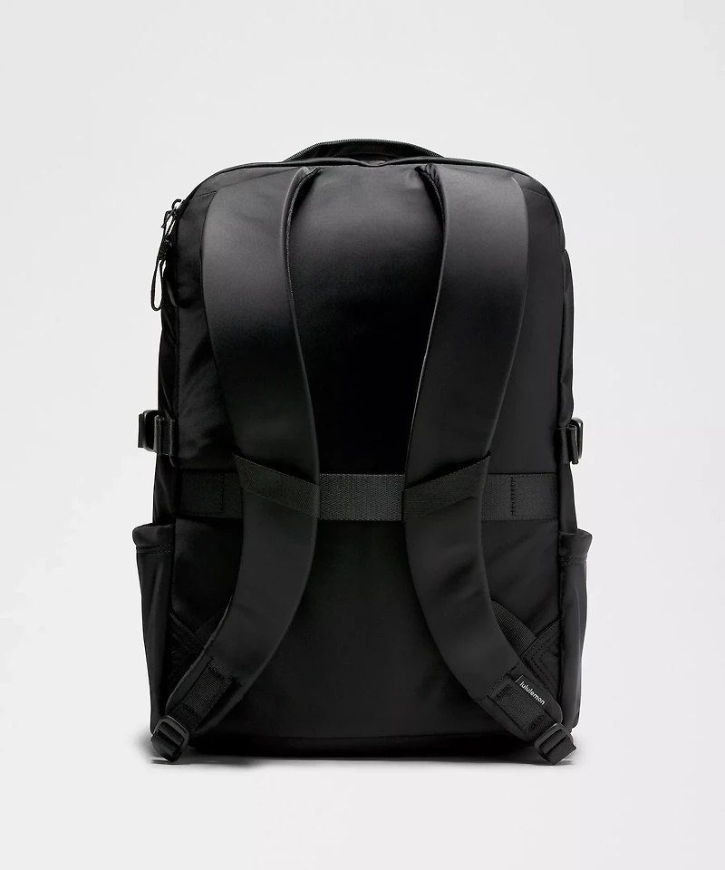 New Crew Backpack 22L *Logo | Men's Bags,Purses,Wallets