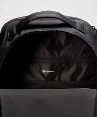 New Crew Backpack 22L *Logo | Men's Bags,Purses,Wallets