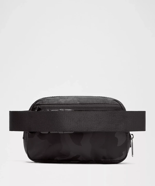 air max nike backpack Nike Varsity Elite Backpack with Air Max Comfort; Laptop Sleeve Peligro Sports