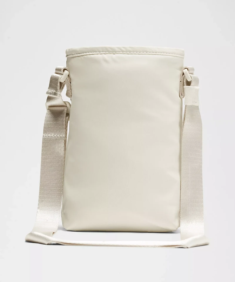 Water Bottle Crossbody with Front Pocket 2L