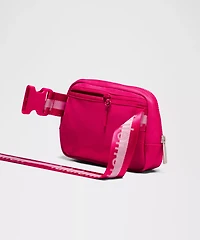 Everywhere Belt Bag 1L *Wordmark