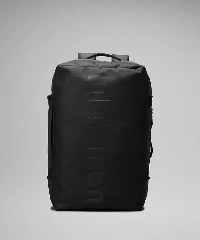 lululemon 2 in 1 backpack Lululemon athletica 2-in-1 Travel Duffle Backpack 45L at Hamilton Place in  Chattanooga, TN