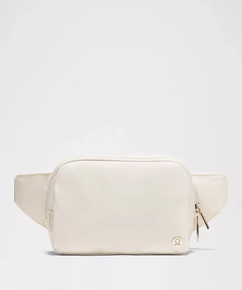 Everywhere Belt Bag Large with Long Strap 2L