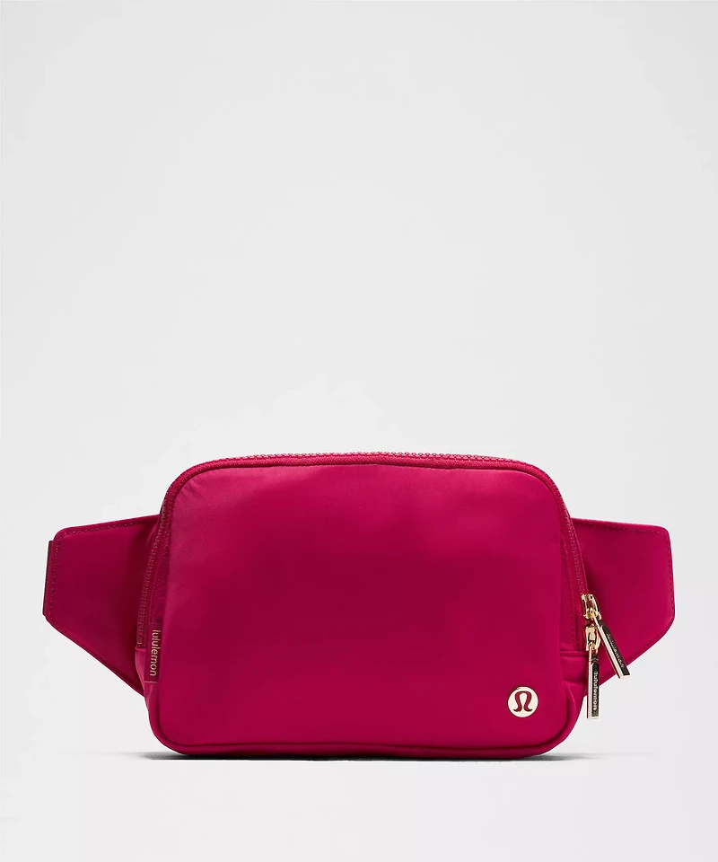 Everywhere Belt Bag Large with Long Strap 2L