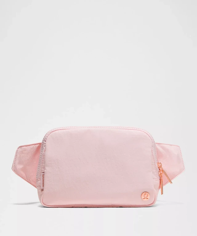 Lululemon athletica Everywhere Belt Bag Large with Long Strap 2L | Pacific  City