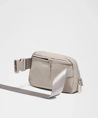 Everywhere Belt Bag with Long Strap 1L