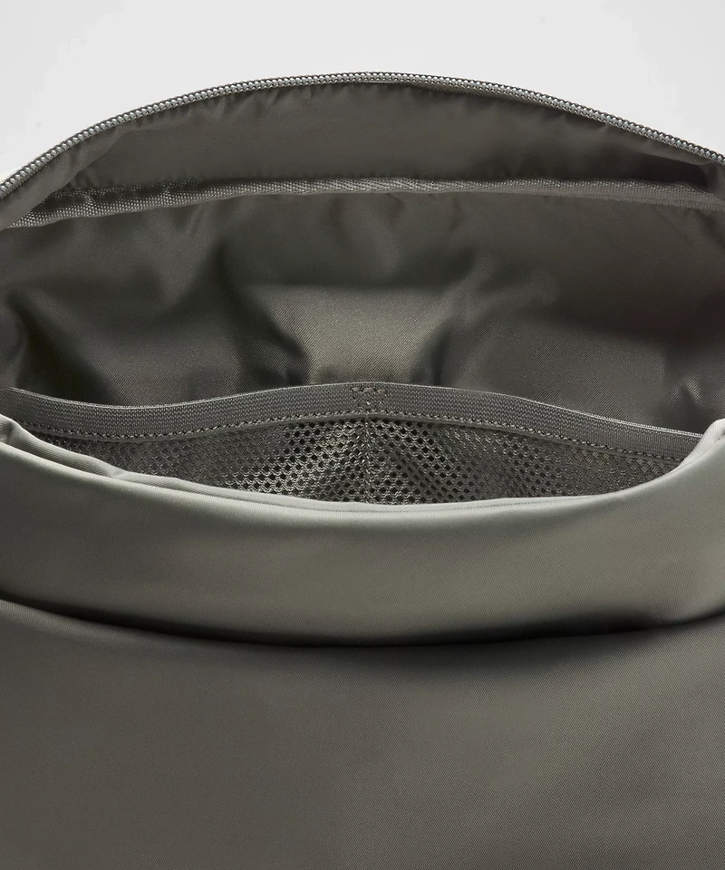 Wunderlust Messenger Bag 6.5L | Men's Bags,Purses,Wallets