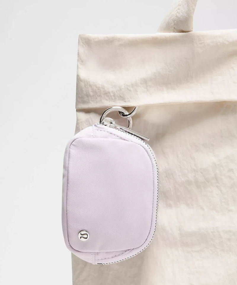 Everywhere Belt Bag Nano