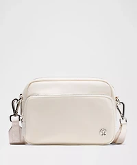 Everywhere Crossbody Bag 2L *Metal Hardware | Men's Bags,Purses,Wallets