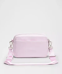 Everywhere Crossbody Bag 2L *Metal Hardware | Men's Bags,Purses,Wallets