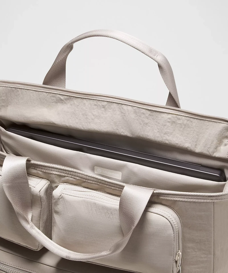 Multi-Pocket Tote Bag 19.5L