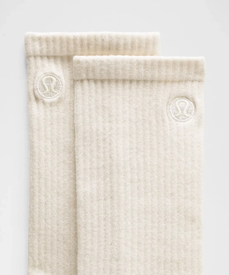 Unisex Daily Essential Crew Socks | Men's