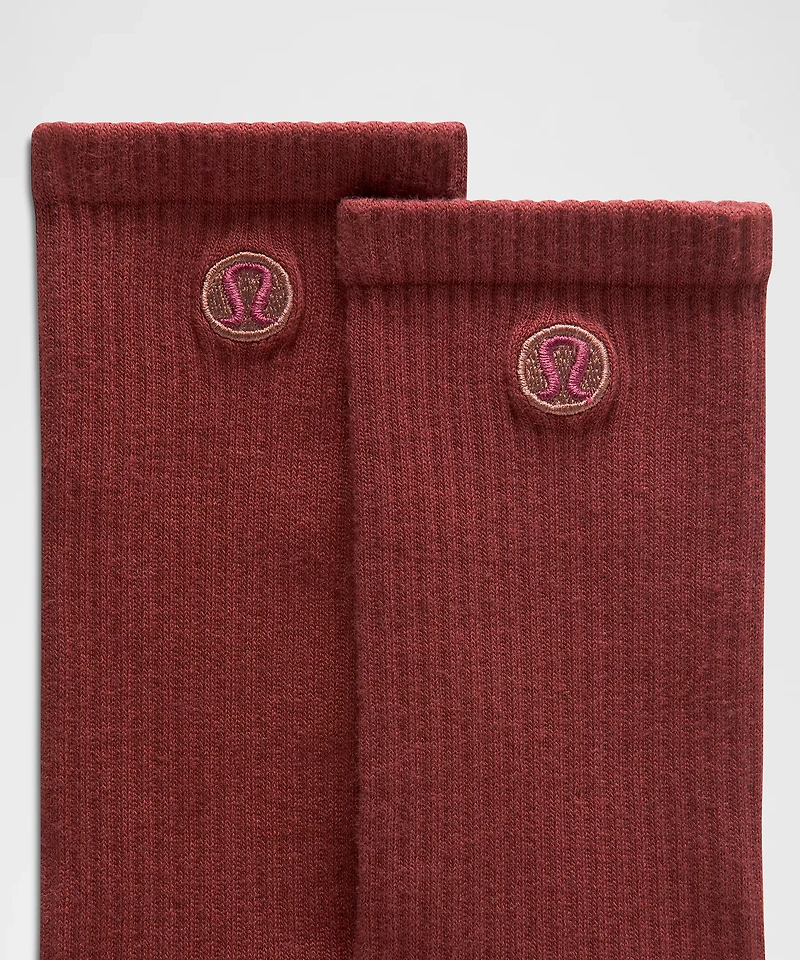 Unisex Daily Essential Crew Socks | Men's