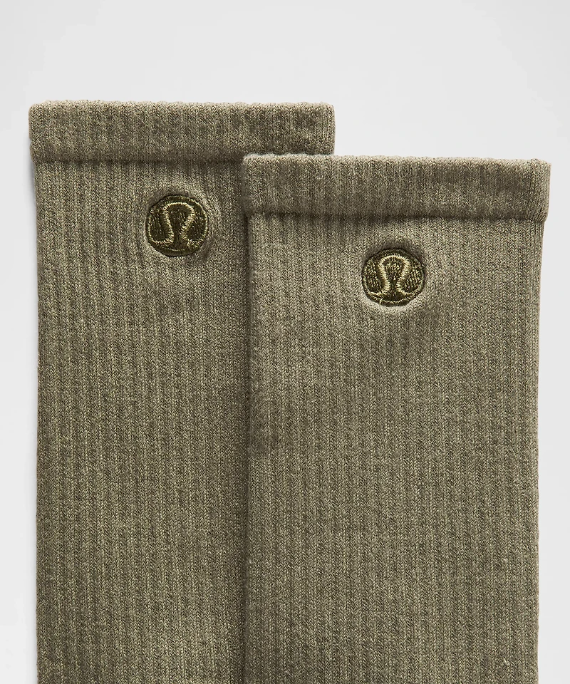 Unisex Daily Essential Crew Socks | Men's