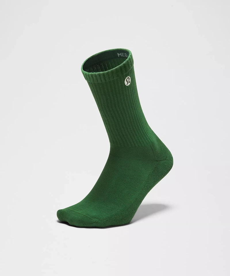 Unisex Daily Essential Crew Socks