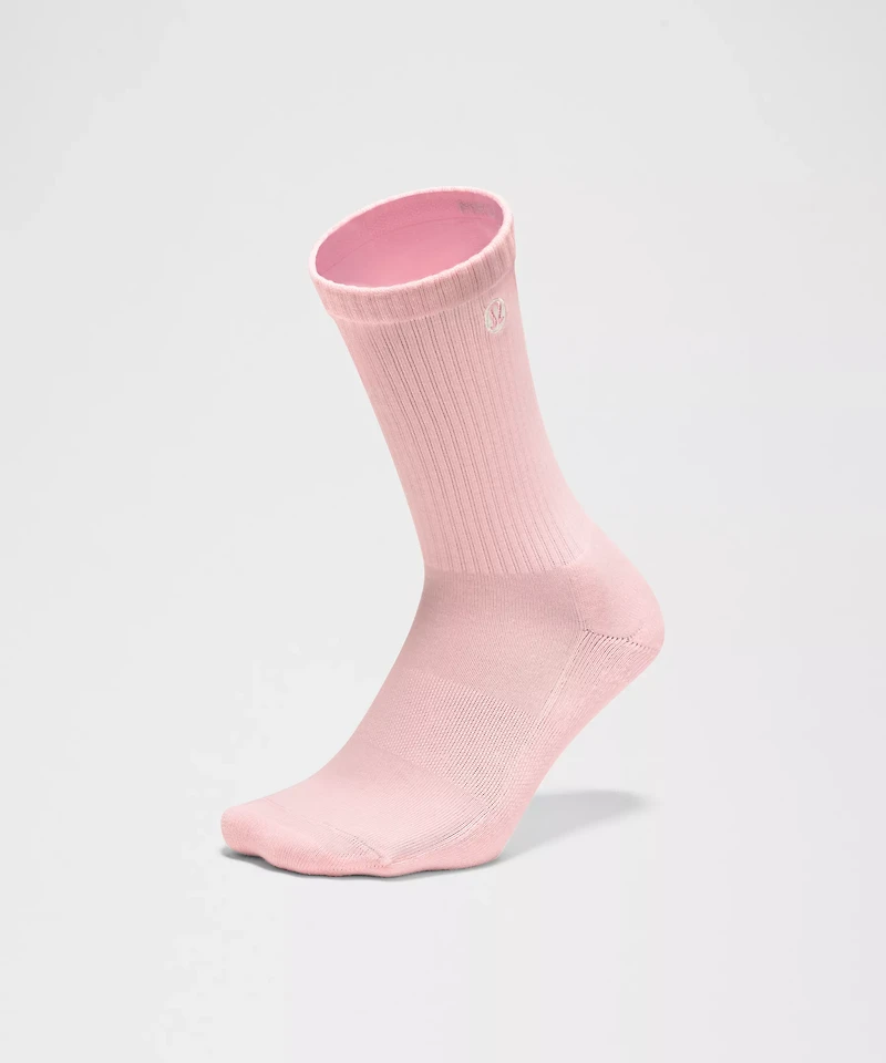 Unisex Daily Essential Crew Socks