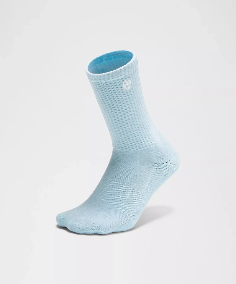 Unisex Daily Essential Crew Socks