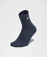 Unisex Daily Essential Quarter Socks
