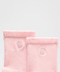 Unisex Daily Essential Quarter Socks