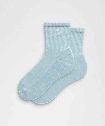 Unisex Daily Essential Quarter Socks