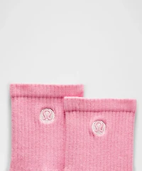 Unisex Daily Essential Quarter Socks