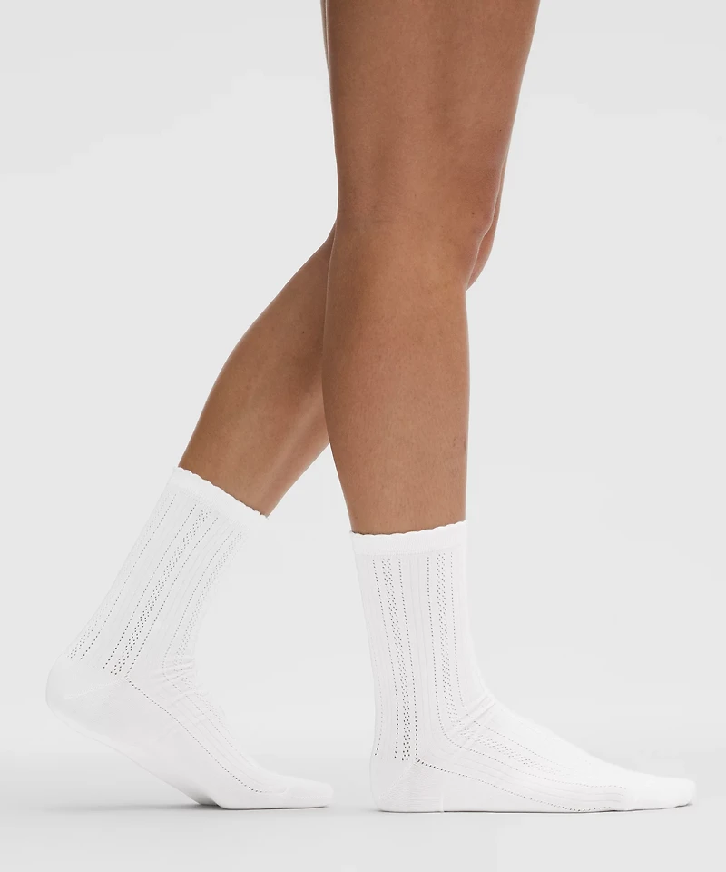 Unisex Pointelle Quarter Socks | Men's