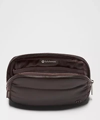 Everywhere Belt Bag 1L *Wunder Puff Iridescent | Men's Bags,Purses,Wallets