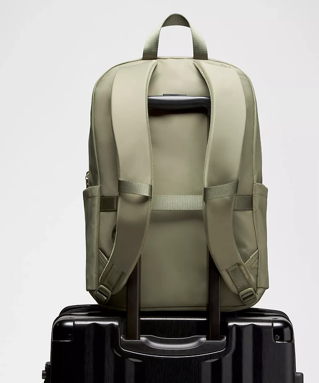 Lululemon athletica Everywhere Backpack 22L *Metal Hardware