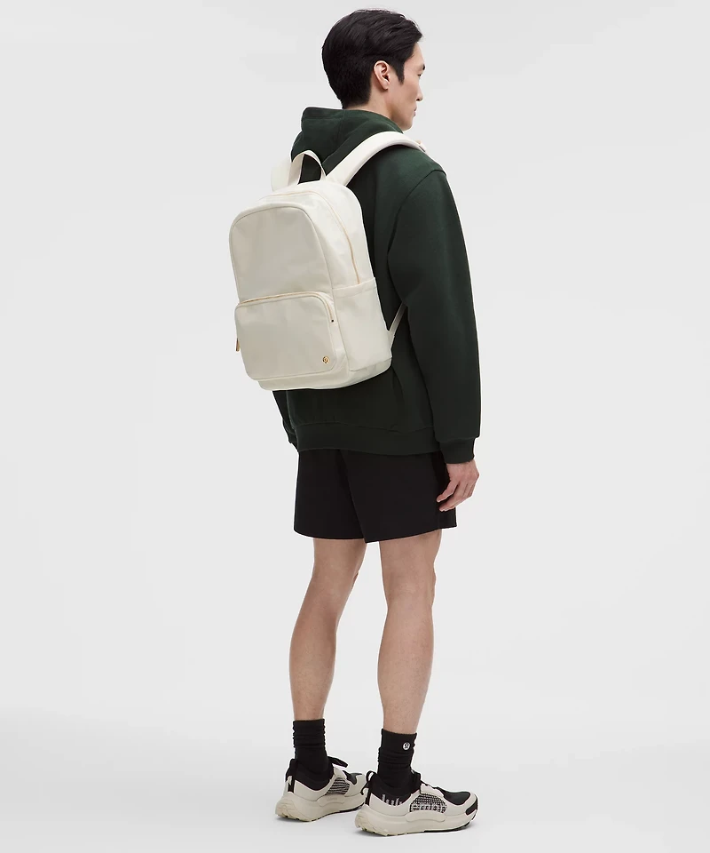 Everywhere Backpack 22L *Metal Hardware