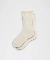 Unisex Daily Essential Crew Socks *Wordmark | Men's