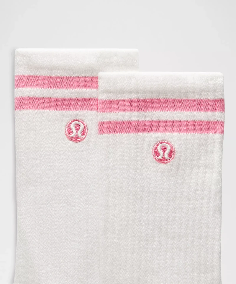 Unisex Daily Essential Crew Socks 3 Pack *Stripe