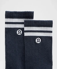 Unisex Daily Essential Crew Socks *Stripe