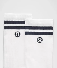 Unisex Daily Essential Crew Socks *Stripe
