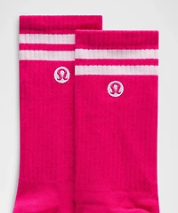 Unisex Daily Essential Crew Socks *Stripe