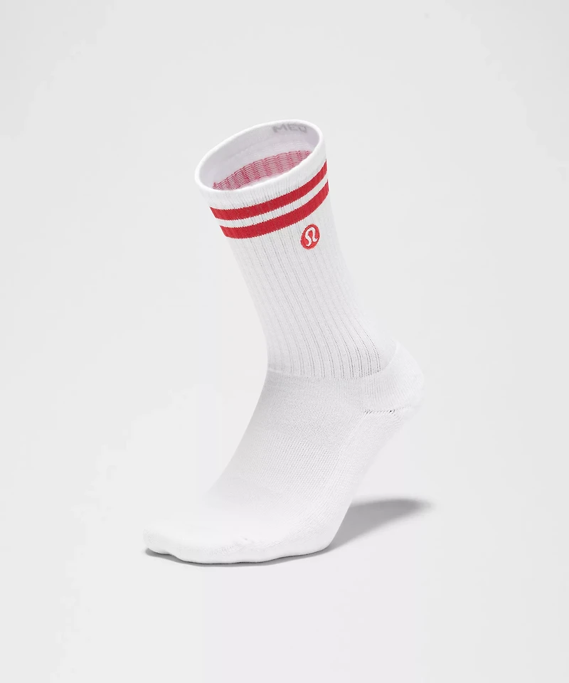 Unisex Daily Essential Crew Socks *Stripe