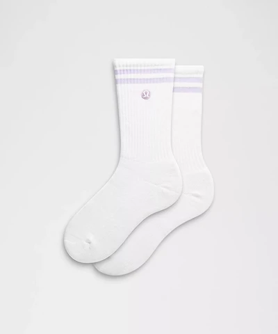 Unisex Daily Essential Crew Socks *Stripe