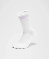 Unisex Daily Essential Crew Socks *Stripe